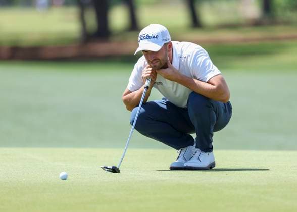 HOUSTON, TX - MARCH 29: Wyndham Clark (USA) studies his putt on 9 during Round 2 of the PGA, Golf Herren Texas Children™s Houston Open at Memorial Park Golf Course on March 29, 2024 in Houston, Texas. (Photo by Leslie Plaza Johnson Icon Sportswire) GOLF: NOV 10 PGA Cadence Bank Houston Open EDITORIAL USE ONLY Icon2403290452