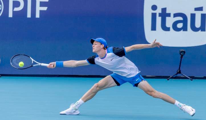 Jannik Sinner from Italy hits a forehand shot Daniil Medvedev during the Miami Open men s semifinals at the Hard Rock Stadium in Miami Gardens, Florida on Friday, March 29, 2024. Sinner defeated Medvedev 6-1, 6-2 advancing to the Men s final. Photos By Gary I Rothstein UPI  MIA20240329116 GaryxIxRothstein