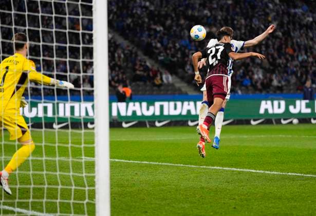 Germany, Berlin, 30 03 2024, Olympic Stadium, Hertha BSC vs 1 FC Nürnberg 2 Bundesliga, Marten Winkler Hertha Berlin scores the teams first goal Berlin Olympic Stadium Berlin Germany eu-images-659