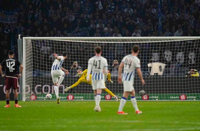 Germany, Berlin, 30 03 2024, Olympic Stadium, Hertha BSC vs 1 FC Nürnberg 2 Bundesliga, Haris Tabakovic Hertha Berlin scores the teams third goal Berlin Olympic Stadium Berlin Germany eu-images-659