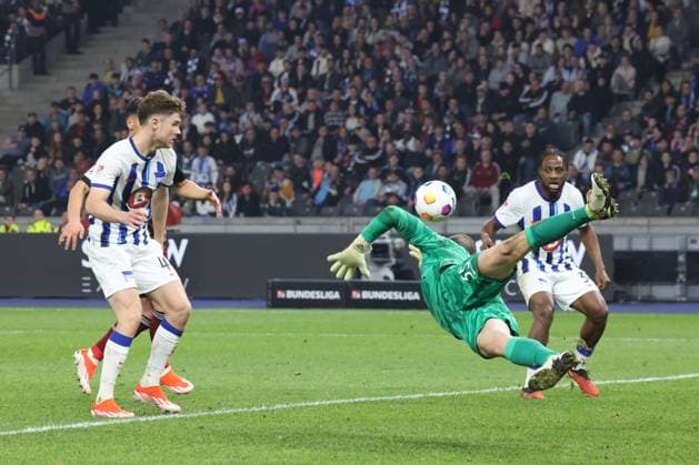 DEU, DFL, 2 FBL, Hertha BSC vs 1 FC Nuernberg, 30 03 2024, Berliner Olympiastadion, Berlin, DEU, DFL, 2 FBL, Hertha BSC vs 1 FC Nuernberg, in the picture Marius Gersbeck Hertha BSC Berlin 35 , Linus Gechter Hertha BSC Berlin 44 , Deyovaisio Zeefuik Hertha BSC Berlin 34 DFL regulations prohibit any use of Photographs as image sequences and or quasi video Foto Juergen Engler nordphoto GmbH nordphotoxGmbHx xEngler nph00076