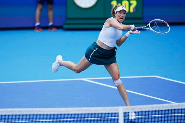 March 30, 2024, Miami, Florida, USA: Danielle Collins (USA) hits a forehand against Elena Rybakina (Kazakhstan) during the finals of the WomenÃ¢â‚¬â ¢s Singles at the Miami Open tennis tournament. Collins won the match 7-5, 6-3. Miami USA - ZUMAd212 20240330_zsp_d212_001 Copyright: xRichardxDolex
