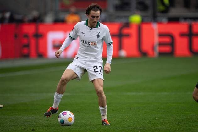 Rocco REITZ MG , Action, Single action, Soccer 1 Bundesliga, Matchday 27, Borussia Moenchengladbach MG SC Freiburg FR ,0 3 on 06 04 2024 in Moenchengladbach Germany DFL regulations prohibit any use of photographs as image sequences and or quasi video Â