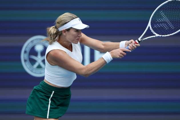 MIAMI GARDENS, FLORIDA - MARCH 30: Danielle Collins of the United States defeats Elena Rybakina of Kazakhstan at the womens singles finals on Day 15 of the Miami Open Presented by Itau at Hard Rock Stadium on March 30, 2024 in Miami Gardens, Florida People: Danielle Collins Copyright: xhoo-mex xMediaPunchx