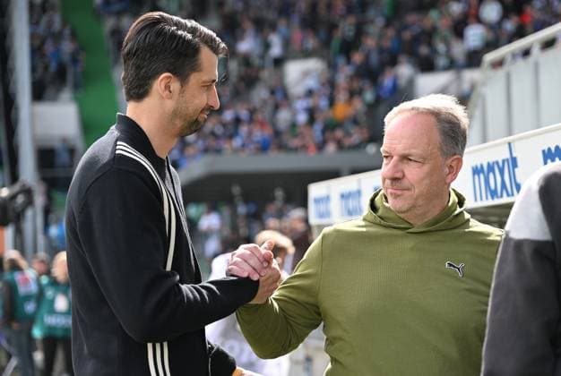 31 03 2024 Soccer Season 2023 2024 2 Soccer Bundesliga 27 Matchday SpVgg Greuther Fürth Kleeblatt Hamburger SV Hamburg HSV Sportfoto Zink xwoxzix DFL regulations prohibit any use of photographs as image sequences and or quasi video only for editorial use Jonas Boldt Sportvorstand Hamburger SV HSV Alexander Zorniger Trainer SpVgg Greuther Fürth Handshake Handshake