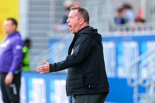Markus Kauczinski SV Wehen Wiesbaden, Coach gestures, facial expressions, emotions, GER, SV Wehen Wiesbaden vs VfL Osnabrueck, Soccer, 2 Bundesliga, Matchday 27, Season 2023 2024, 31 03 2024 DFL REGULATES PROHIBIT ANY USE OF PHOTOGRAPHS AS IMAGE SEQUENCES AND OR QUASI VIDEO GER, SV Wehen Wiesbaden vs VfL Osnabrueck, Football, 2 Bundesliga, Matchday 27, Season 2023 2024, 31 03 2024 Wiesbaden Copyright: xEibner-Pressefoto FlorianxWieganx EP_FWD