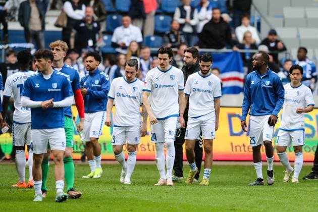 from left Baris Atik 1 FC Magdeburg,23 , Jean Hugonet 1 FC Magdeburg,24 , Mohammed El Hankouri 1 FC Magdeburg,11 , Silas Gnaka 1 FC Magdeburg,25 disappointed after the match 2 Soccer Bundesliga Season 2023 2024 1 FC Magdeburg vs Hannover 96 at the MDCC Arena in Magdeburg Action,Soccer,Man,Men,Germany,31 03 2024
