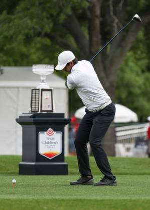 HOUSTON, TX - MARCH 31: Aaron Rai (ENG) prepares to hit his tee shot on 1 during the final round of the PGA, Golf Herren Texas Children™s Houston Open at Memorial Park Golf Course on March 31, 2024 in Houston, Texas. (Photo by Leslie Plaza Johnson Icon Sportswire) GOLF: MAR 31 PGA Texas Children s Houston Open EDITORIAL USE ONLY Icon240331014