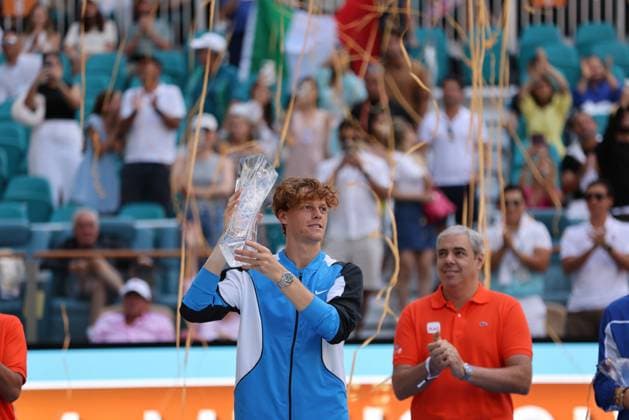 Tennis - Miami 2024 - ATP, Tennis Herren - Jannik Sinner TENNIS : Miami 2024 - Finale Hommes - usa - 31 03 2024 Panoramic Panoramic 