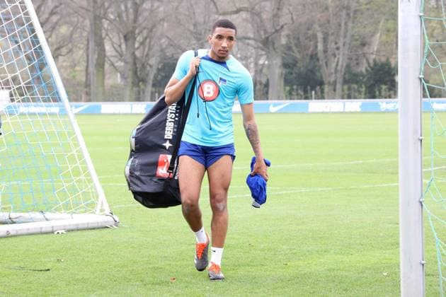 DEU, DFL, 2 FBL Hertha BSC, Training, 01 04 2024, Sportforum, Berlin, DEU, DFL, 2 FBL Hertha BSC, Training, im Bild Bradley Ibrahim Hertha BSC Berlin 23 , DFL regulations prohibit any use of Photographs as image sequences and or quasi video Foto Juergen Engler nordphoto GmbH nordphotoxGmbHx xEngler nph00076
