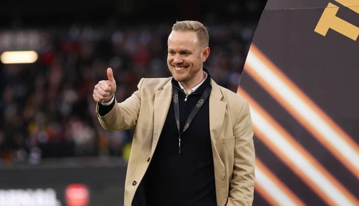 Wolverhampton, England, 31st March 2024. Jonas Eidevall, Manager of Arsenal put his thumbs up following the The FA Women s Continental League Cup match at Molineux, Wolverhampton. Picture credit should read: Cameron Smith Sportimage EDITORIAL USE ONLY. No use with unauthorised audio, video, data, fixture lists, club league logos or live services. Online in-match use limited to 120 images, no video emulation. No use in betting, games or single club league player publications. SPI-3046-0041