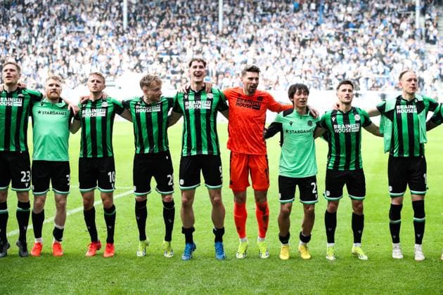 v l Marcel Halstenberg Hannover 96,23 , Andreas Voglsammer Hannover 96,32 , Sebastian Ernst Hannover 96,10 , Jannik Dehm Hannover 96,20 , Phil Neumann Hannover 96,5 , Goalkeeper Ron Robert Zieler Hannover 96,1 , Sei Muroya Hannover 96,21 , Enzo Leopold Hannover 96,8 , Havard Nielsen Hannover 96,16 2 Soccer Bundesliga Season 2023 2024 1 FC Magdeburg vs Hannover 96 at the MDCC Arena in Magdeburg Action,Soccer,Man,Men,Germany,31 03 2024