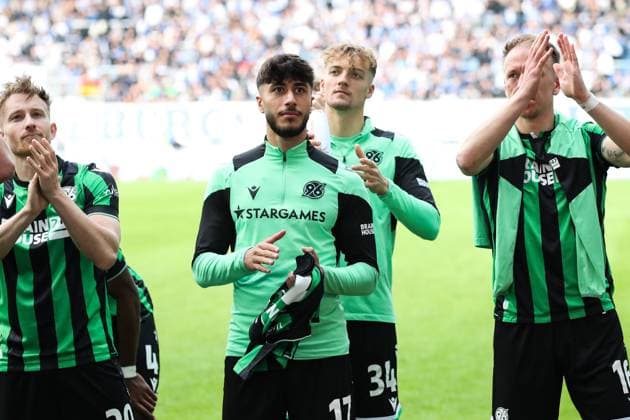 Muhammed Damar M ,Hannover 96,17 with v l Jannik Dehm Hannover 96,20 , Yannik Luehrs Lührs Hannover 96,34 , Havard Nielsen Hannover 96,16 2 Soccer Bundesliga Season 2023 2024 1 FC Magdeburg vs Hannover 96 at the MDCC Arena in Magdeburg Action,Soccer,Man,Men,Germany,31 03 2024