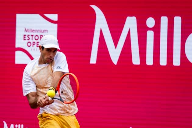 Lucas Pouille Vs Nuno Borges - Millennium Estoril Open 2024 Lucas Pouille is competing against Nuno Borges at the Millennium Estoril Open ATP, Tennis Herren 250 tennis tournament at the Estoril Tennis Club in Estoril, Portugal, on April 1, 2024. Lisbon Portugal  Copyright: xNunoxCruzx originalFilename:cruz-lucaspou240401_npYxm.jpg
