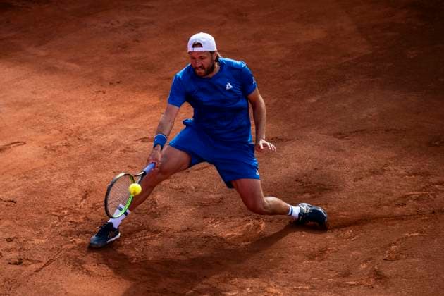 Lucas Pouille Vs Nuno Borges - Millennium Estoril Open 2024 Lucas Pouille is competing against Nuno Borges at the Millennium Estoril Open ATP, Tennis Herren 250 tennis tournament at the Estoril Tennis Club in Estoril, Portugal, on April 1, 2024. Lisbon Portugal  Copyright: xNunoxCruzx originalFilename:cruz-lucaspou240401_npvBw.jpg