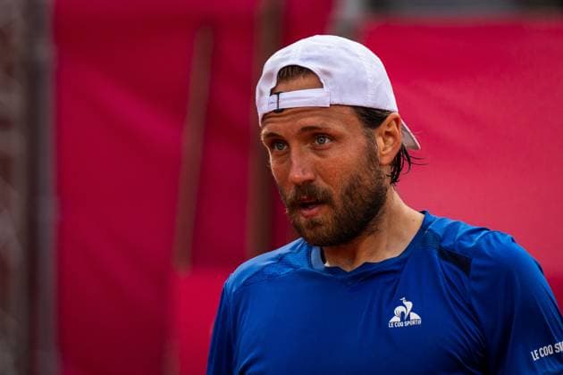 Estoril, Portugal, April 01 2024: Lucas Pouille (France) during the Millennium Estoril Open match between Lucas Pouille (France) and Nuno Borges (Portugal) at Clube de Tenis do Estoril in Estoril, Portugal. (Pedro Porru SPP) Copyright: xPedroxPorrux xSPPx spp-en-PePoSp-4F8A7182