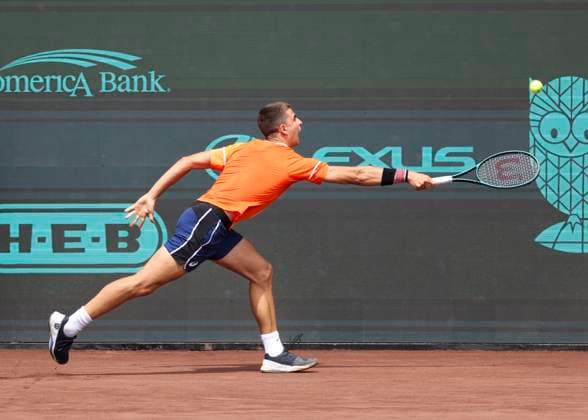 HOUSTON, TX - APRIL 01: Duje Ajdukovic (CRO) in action during the US Clay Court Championship at River Oaks Country Club on April 1, 2024 in Houston, Texas. (Photo by Leslie Plaza Johnson Icon Sportswire) TENNIS: APR 01 US Clay Court Championships EDITORIAL USE ONLY Icon240401007