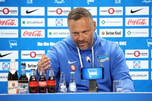 DEU, DFL, 2 FBL, Hertha BSC, Press conference, 03 04 2024, Sportforum, Berlin, DEU, DFL, 2 FBL, Hertha BSC, Press conference, in the picture head coach Pal Dardai Hertha BSC Berlin DFL regulations prohibit any use of Photographs as image sequences and or quasi video Foto Juergen Engler nordphoto GmbH nordphotoxGmbHx xEngler nph00076