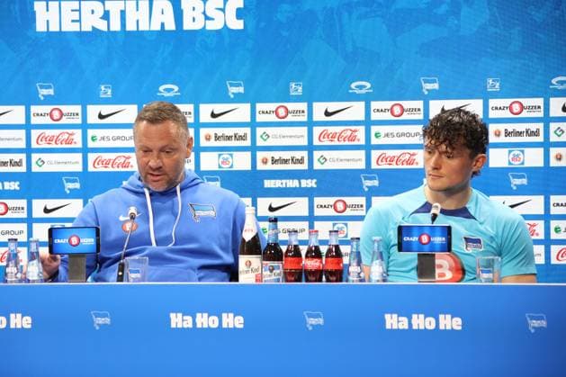 DEU, DFL, 2 FBL, Hertha BSC, Press conference, 03 04 2024, Sportforum, Berlin, DEU, DFL, 2 FBL, Hertha BSC, Press conference, in the picture head coach Pal Dardai Hertha BSC Berlin , Fabian Reese Hertha BSC Berlin 11 DFL regulations prohibit any use of Photographs as image sequences and or quasi video Foto Juergen Engler nordphoto GmbH nordphotoxGmbHx xEngler nph00076