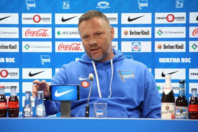 DEU, DFL, 2 FBL, Hertha BSC, Press conference, 03 04 2024, Sportforum, Berlin, DEU, DFL, 2 FBL, Hertha BSC, Press conference, in the picture head coach Pal Dardai Hertha BSC Berlin DFL regulations prohibit any use of Photographs as image sequences and or quasi video Foto Juergen Engler nordphoto GmbH nordphotoxGmbHx xEngler nph00076