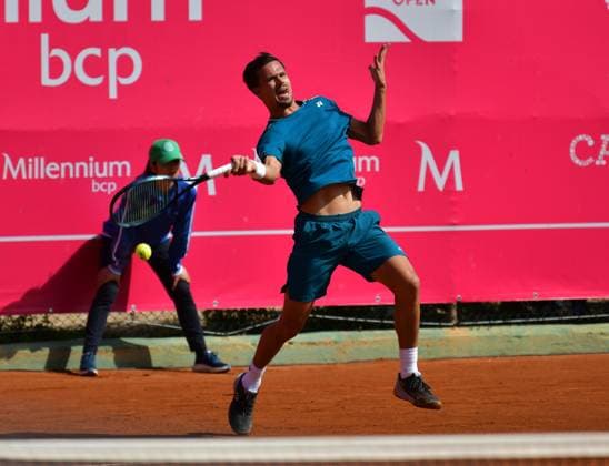 Daniel Altmeier Germany loses in round 1 at the Estoril Open Estoril Open, Portugal, April 3, 2024 Germanys Daniel Altmeier loses to Spains Pedro Martinez in the first round at the Estoril Open in Portugal Estoril Estoril Tennis Club Lisbon Portugal