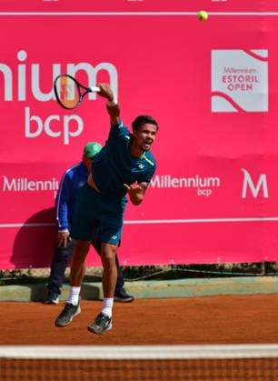 Daniel Altmeier Germany loses in round 1 at the Estoril Open Estoril Open, Portugal, April 3, 2024 Germanys Daniel Altmeier loses to Spains Pedro Martinez in the first round at the Estoril Open in Portugal Estoril Estoril Tennis Club Lisbon Portugal
