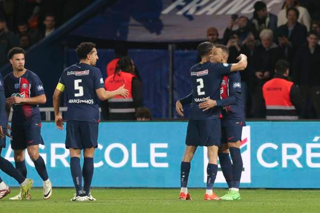 Joie - But de Kylian Mbappe (PSG) - Achraf Hakimi (PSG) FOOTBALL : Paris Saint Germain Vs Rennes - Coupe de France - Demi Finale - 03 04 2024 MichaelBaucher Panoramic 