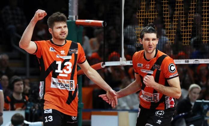 Ruben Schott, Timothee Carle cheers joy emotion jubilation Sport Volleyball Bundesliga Men Season 2023 2024 03 04 2024 BR Volleys Berlin BRV vs SVG Lüneburg