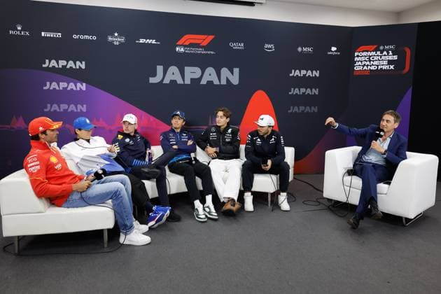 conference de presse, press conference, PK, Pressekonferenz SAINZ Carlos (spa), Scuderia Ferrari SF-24, portrait, TSUNODA Yuki (jap), Visa Cash App RB F1 Team VCARB 01, portrait, VERSTAPPEN Max (ned), Red Bull Racing RB20, portrait, ALBON Alexander (tha), Williams Racing FW46, portrait, RUSSELL George (gbr), Mercedes AMG F1 Team W15, portrait, GASLY Pierre (fra), Alpine F1 Team A524, portrait during the Formula 1 MSC Cruises Japanese Grand Prix 2024, 4th round of the 2024 Formula One World Championship, WM, Weltmeisterschaft from April 5 to 7, 2024 on the Suzuka International Racing Course, in Suzuka, Japan - F1 - JAPANESE GRAND PRIX 2024 DPPI Panoramic 240404_R04_GIAPPONE__LF33116