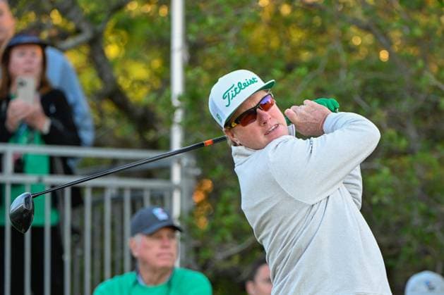 SAN ANTONIO, TX - APRIL 04: Charley Hoffman (USA) watches his tee shot on 10 during Rd1 of the Valero Texas Open at TPC San Antonio (Oaks Course) on April 4, 2024, in San Antonio, Texas. (Photo by Ken Murray Icon Sportswire) GOLF: APR 04 PGA, Golf Herren Valero Texas Open EDITORIAL USE ONLY Icon2404040051