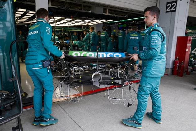 Rear wing of Aston Martin F1 Team AMR23, mechanical detail during the Formula 1 MSC Cruises Japanese Grand Prix 2024, 4th round of the 2024 Formula One World Championship, WM, Weltmeisterschaft from April 5 to 7, 2024 on the Suzuka International Racing Course, in Suzuka, Japan - F1 - JAPANESE GRAND PRIX 2024 DPPI Panoramic  240405_R04_GIAPPONE__LF_5763