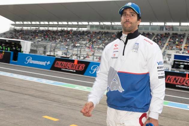 April 5, 2024, Suzuka, Mie, Japan: DANIEL RICCIARDO (AUS) of Visa RB CashApp F1 Team (VCARB) 3 during FP2 on practice day of the 2024 Formula 1 Japanese Grand Prix. Most F1 teams refused to run the practice session due to a very light, sporadic drizzle which would affect data collection, leaving race fans cold in the rain. Suzuka Japan - ZUMAb177 20240405_aap_b177_022 Copyright: xTaidghxBarronx