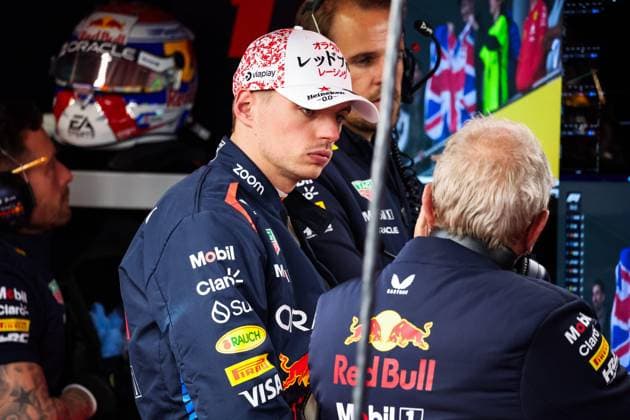VERSTAPPEN Max (ned), Red Bull Racing RB20, portrait during the Formula 1 MSC Cruises Japanese Grand Prix 2024, 4th round of the 2024 Formula One World Championship, WM, Weltmeisterschaft from April 5 to 7, 2024 on the Suzuka International Racing Course, in Suzuka, Japan - F1 - JAPANESE GRAND PRIX 2024 DPPI Panoramic  240405_R04_GIAPPONE_FG_19184