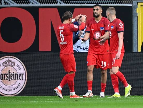 Paderborn, Home Deluxe Arena, 05 04 24, GER, Herren, 2 Bundesliga, Saison 2023 2024, SC Paderborn 07 Hertha BSC Berlin Bild Aymen BARKOK Hertha BSC jubilates after his goal to 1 1 Only for editorial use DFL regulations prohibit any use of photographs as image sequences and or quasi video NRW Germany