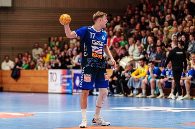 Niko Blaauw VfL Luebeck Schwartau, 17 GER, VfL Luebeck Schwartau vs HSG Nordhorn Lingen, Handball, 2 Bundesliga, Matchday 27, Season 2023 2024, 05 04 2024 GER, VfL Luebeck Schwartau vs HSG Nordhorn Lingen, Handball, 2 Bundesliga, Matchday 27, Season 2023 2024, 05 04 2024 Luebeck Copyright: xEibner-Pressefoto MarcelxvonxFehrnx EP_MFN