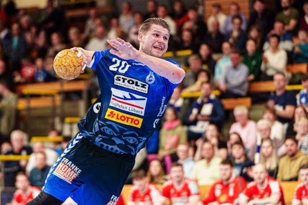 Throw Goal Leon Ciudad Benitez VfL Luebeck Schwartau, 20 GER, VfL Luebeck Schwartau vs HSG Nordhorn Lingen, Handball, 2 Bundesliga, Matchday 27, Season 2023 2024, 05 04 2024 GER, VfL Luebeck Schwartau vs HSG Nordhorn Lingen, Handball, 2 Bundesliga, Matchday 27, Season 2023 2024, 05 04 2024 Luebeck Copyright: xEibner-Pressefoto MarcelxvonxFehrnx EP_MFN