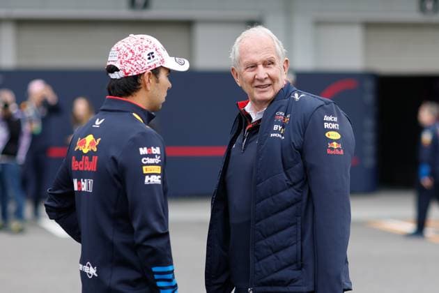 MARKO Helmut (aut), Drivers™ Manager of Red Bull Racing, portrait, PEREZ Sergio (mex), Red Bull Racing RB20, portrait, during the Formula 1 MSC Cruises Japanese Grand Prix 2024, 4th round of the 2024 Formula One World Championship, WM, Weltmeisterschaft from April 5 to 7, 2024 on the Suzuka International Racing Course, in Suzuka, Japan - F1 - JAPANESE GRAND PRIX 2024 DPPI Panoramic 240406_R04_GIAPPONE__LF34067