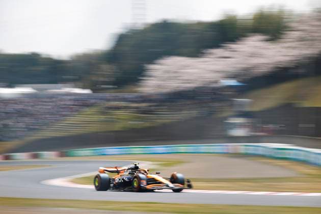 04 NORRIS Lando (gbr), McLaren F1 Team MCL38, action during the Formula 1 MSC Cruises Japanese Grand Prix 2024, 4th round of the 2024 Formula One World Championship, WM, Weltmeisterschaft from April 5 to 7, 2024 on the Suzuka International Racing Course, in Suzuka, Japan - F1 - JAPANESE GRAND PRIX 2024 DPPI Panoramic  240406_R04_GIAPPONE_LF34443
