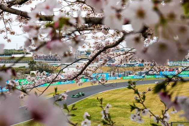77 BOTTAS Valtteri (fin), Stake F1 Team Kick Sauber C44, action during the Formula 1 MSC Cruises Japanese Grand Prix 2024, 4th round of the 2024 Formula One World Championship, WM, Weltmeisterschaft from April 5 to 7, 2024 on the Suzuka International Racing Course, in Suzuka, Japan - F1 - JAPANESE GRAND PRIX 2024 DPPI Panoramic  240406_R04_GIAPPONE_AV3_8760