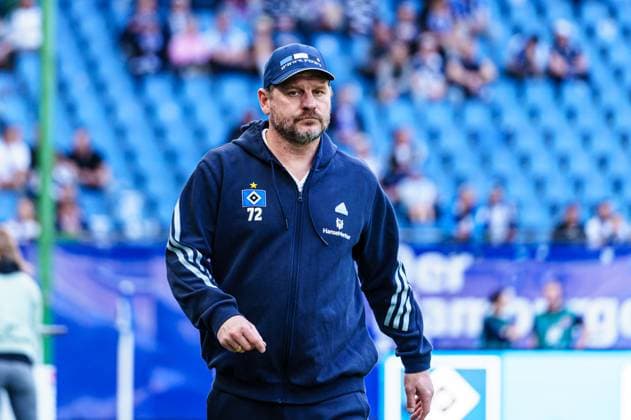 Steffen Baumgart Hambuger SV, Coach GER, Hamburger SV vs 1 FC Kaiserslautern, Football, 2 Bundesliga, Matchday 28, Season 2023 2024, 06 04 2024 DFL REGULATIONS PROHIBIT ANY USE OF PHOTOGRAPHS AS IMAGE SEQUENCES AND OR QUASI VIDEO GER, Hamburger SV vs 1 FC Kaiserslautern, Football, 2 Bundesliga, Matchday 28, Season 2023 2024, 06 04 2024 Hamburg Copyright: xEibner-Pressefoto MarcelxvonxFehrnx EP_MFN