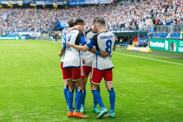 Soccer I Men I Season 2023 2024 I 2 Bundesliga I 28 Matchday I Hamburger SV 1 FC Kaiserslautern I 06 04 2024 Hamburger SV celebrates the goal Hamburg Volksparkstadion Hamburg Germany Copyright: xLobecax xHenningxRohlfsx