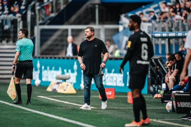 Soccer Men Season 2023 2024 2 Soccer Bundesliga 28 Matchday Hamburger SV vs 1 FC Kaiserslautern 06 04 2024 Coach Steffen Baumgart HSV without cap Hamburg Volksparkstadion Hamburg Germany