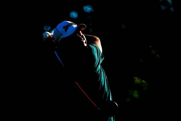 SAN ANTONIO, TX - APRIL 05: Hideki Matsuyama (JPN) watches his tee shot on 14 during Rd2 of the Valero Texas Open at TPC San Antonio (Oaks Course) on April 5, 2024, in San Antonio, Texas. (Photo by Ken Murray Icon Sportswire) GOLF: APR 05 PGA, Golf Herren Valero Texas Open EDITORIAL USE ONLY Icon2404050612