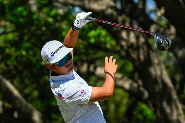 SAN ANTONIO, TX - APRIL 05: Ryo Hisatsune (JPN) lets go of his driver at the end of his tee shot on 14 during Rd2 of the Valero Texas Open at TPC San Antonio (Oaks Course) on April 5, 2024, in San Antonio, Texas. (Photo by Ken Murray Icon Sportswire) GOLF: APR 05 PGA, Golf Herren Valero Texas Open EDITORIAL USE ONLY Icon2404050702