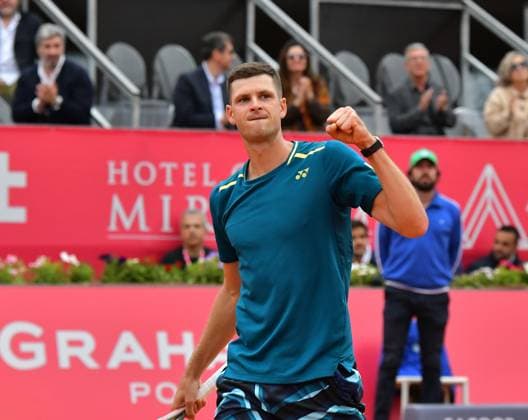 Hubert Hurkacz Poland reaches the final at the Estoril Open in Portugal Estoril Open, Portugal, April 6, 2024 Hubert Hurkacz Poland reaches the final of an international clay court tournament for the first time at the Estoril Open in Portugal with a 6 3, 3 6 and 6 3 win over Chiles Cristian Garin Estoril Estoril Tennis Club Lisbon Portugal