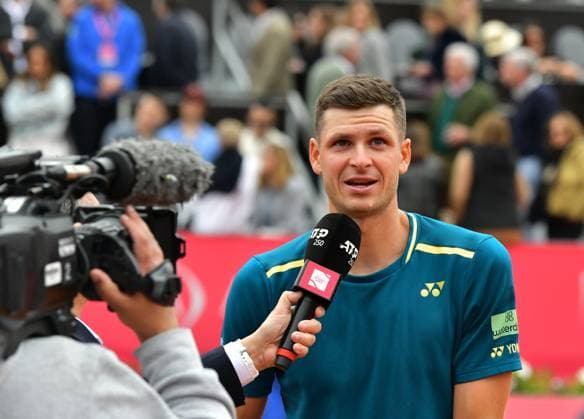 Hubert Hurkacz Poland reaches the final at the Estoril Open in Portugal Estoril Open, Portugal, April 6, 2024 Hubert Hurkacz Poland reaches the final of an international clay court tournament for the first time at the Estoril Open in Portugal with a 6 3, 3 6 and 6 3 win over Chiles Cristian Garin Estoril Estoril Tennis Club Lisbon Portugal