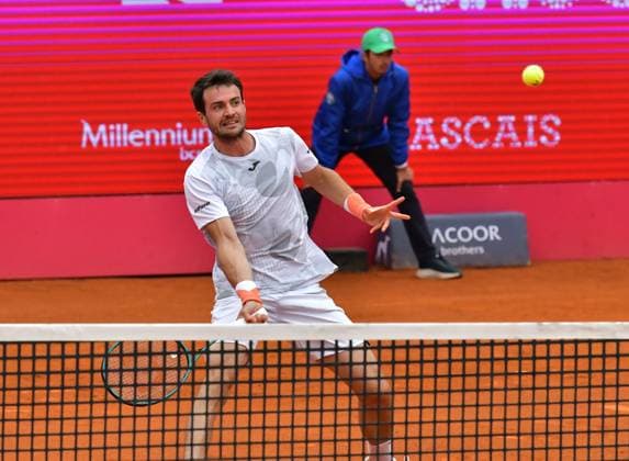 Pedro Martinez Spain in his semi-final at the Estoril Open in Portugal Estoril Open, Portugal, April 6, 2024 Pedro Martinez Spain in his semi-final at the Estoril Open in Portugal against the Norwegian Casper Ruud not in the picture Estoril Estoril Tennis Club Lisbon Portugal