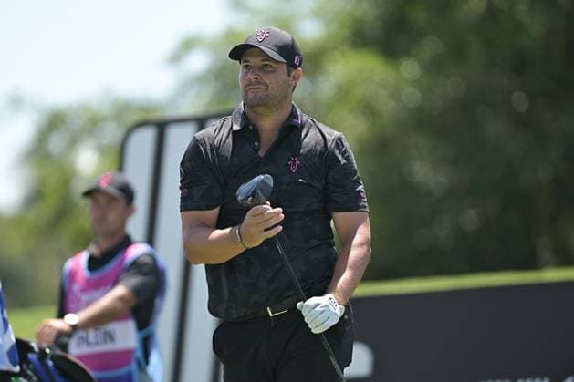 DORAL, FL - APRIL 06 Professional Golfer Peter Uihlein in action during LIV Golf Miami on April 6, 2024, at Trump National Doral Miami in Doral, FL. (Photo by Michele Eve Sandberg Icon Sportswire) GOLF: APR 06 LIV Golf League Miami EDITORIAL USE ONLY Icon24040638501