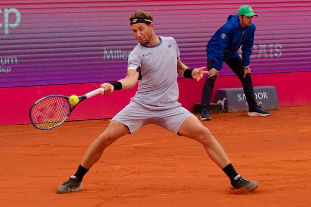 Estoril, Portugal, April 06 2024: Casper Ruud (Norway) in action during the Millennium Estoril Open match between Casper Ruud (Norway) and Pedro Martinez (Spain) at Clube de Tenis do Estoril in Estoril, Portugal. (Pedro Porru SPP) Copyright: xPedroxPorrux xSPPx spp-en-PePoSp-4F8A2324