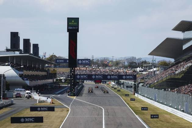 Start during the Formula 1 MSC Cruises Japanese Grand Prix 2024, 4th round of the 2024 Formula One World Championship, WM, Weltmeisterschaft from April 5 to 7, 2024 on the Suzuka International Racing Course, in Suzuka, Japan - F1 - JAPANESE GRAND PRIX 2024 DPPI Panoramic  240407_R04_GIAPPONE_FG_21672